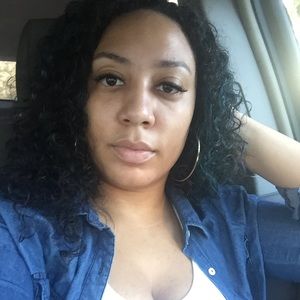 Meet your Posher, Bianca